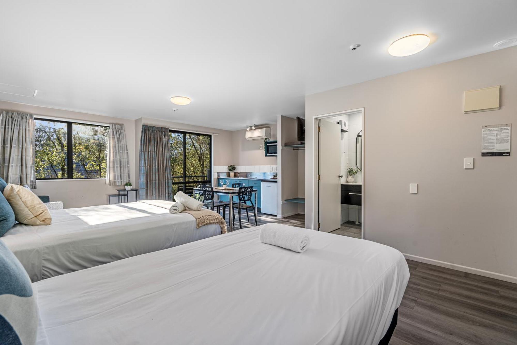 Tasman Holiday Parks - Christchurch Dış mekan fotoğraf Studio apartment